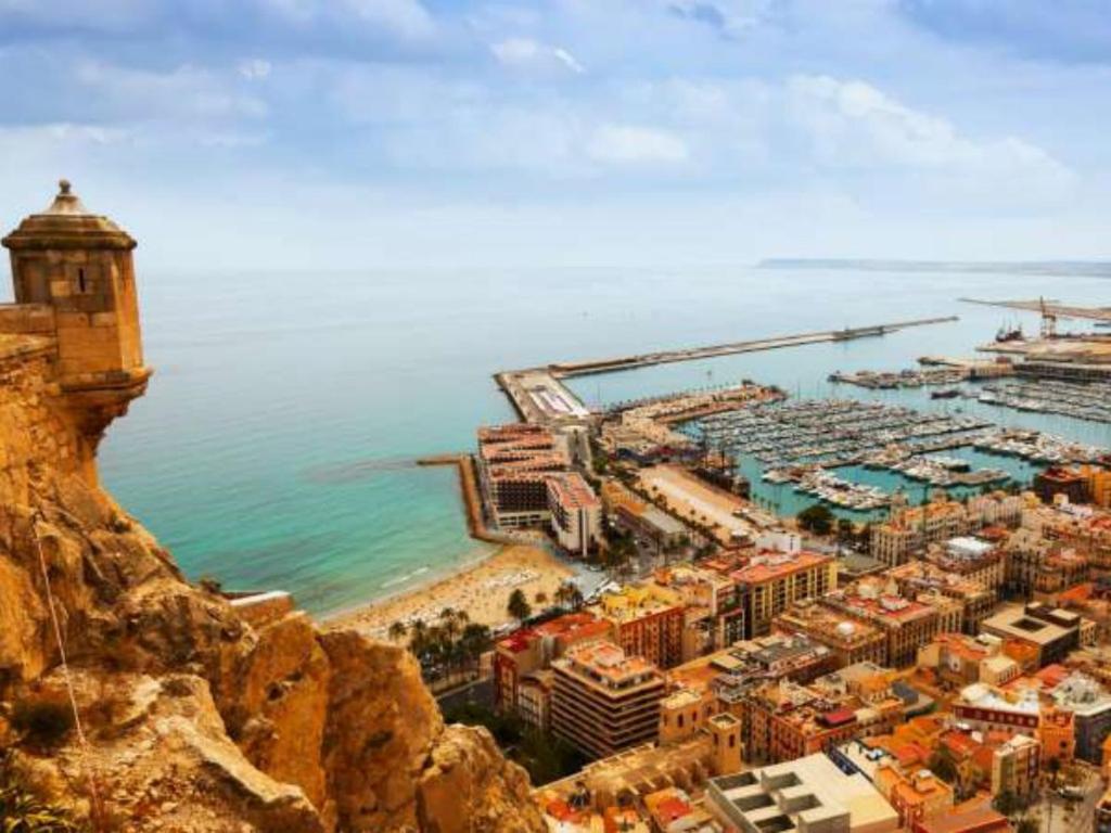 Mediterráneo Muñoz Apartment Alicante